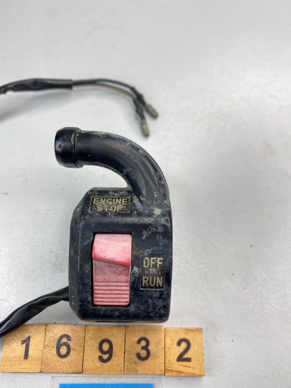Yamaha XT600 XT500 XT225 TTR225 R/H Handlebar Switch & Throttle 