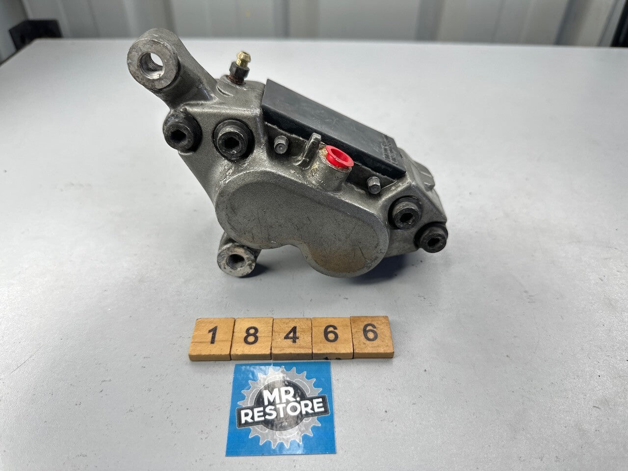 Yamaha TRX850 XJR1200 L/H Brake Caliper 4KG-2580T-01