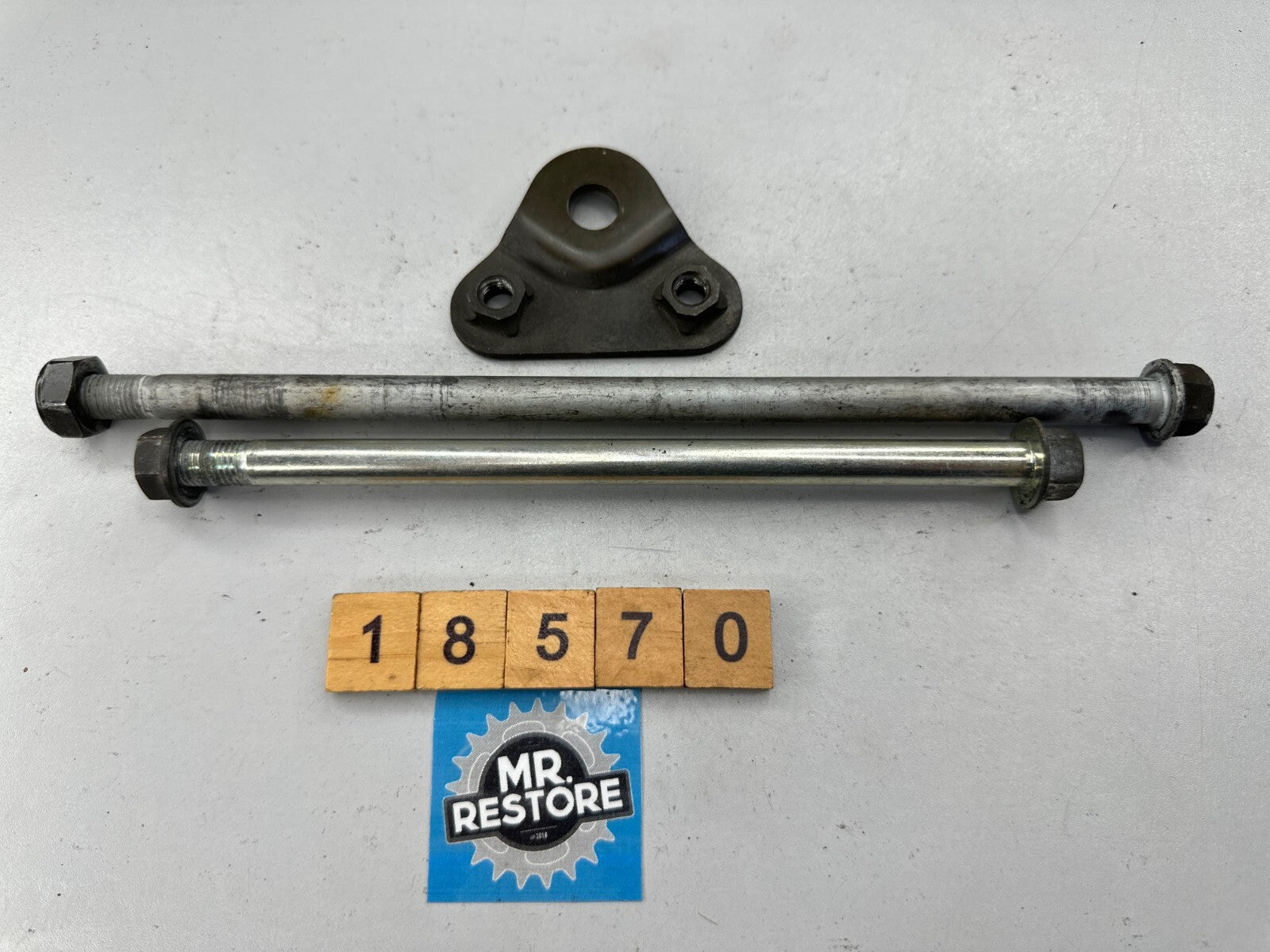Kawasaki Z1000 ZR1000 Z750 ZR750 Engine Mount & Bolts