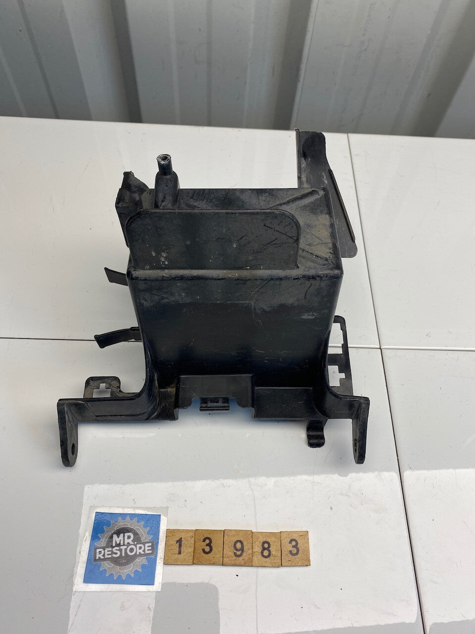 Honda CBR250RR MC22 Battery Holder Box 50325-KAZ
