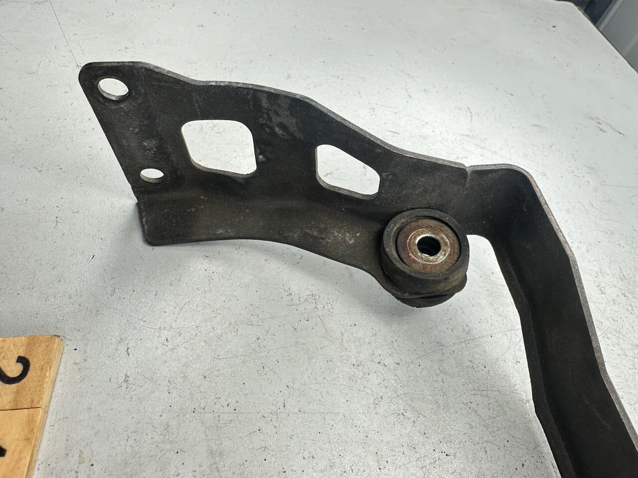 Yamaha XJ650 Turbo '82-83' Rear Fender Bracket 16G-21151-00-00  16G-21151