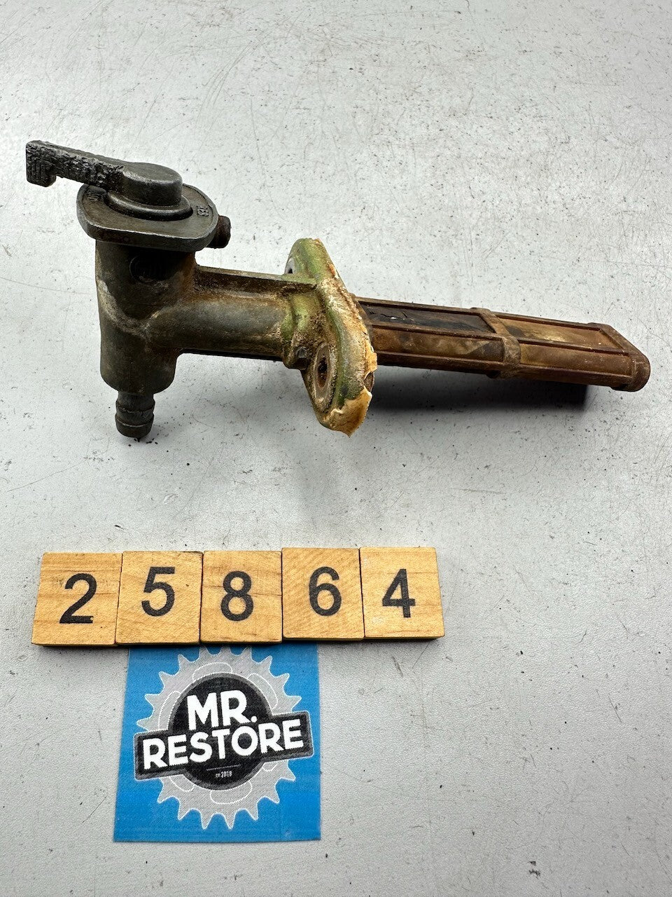 Kawasaki Z1300 KZ1300 '79-82' OEM Fuel Tap Petcock (spares/repair) 51023-1028