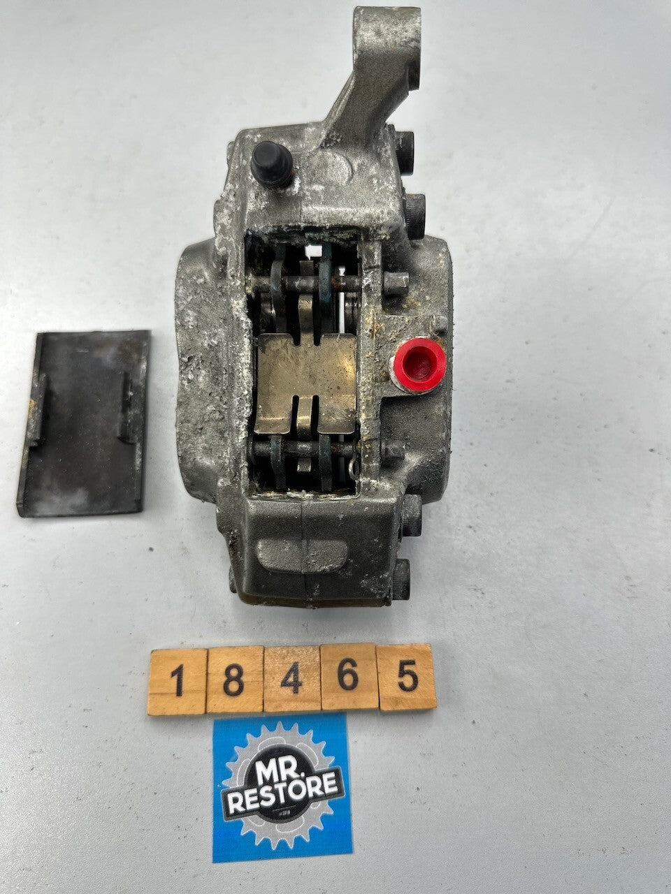 Yamaha TRX850 XJR1200 R/H Brake Caliper 4KG-2580U-01