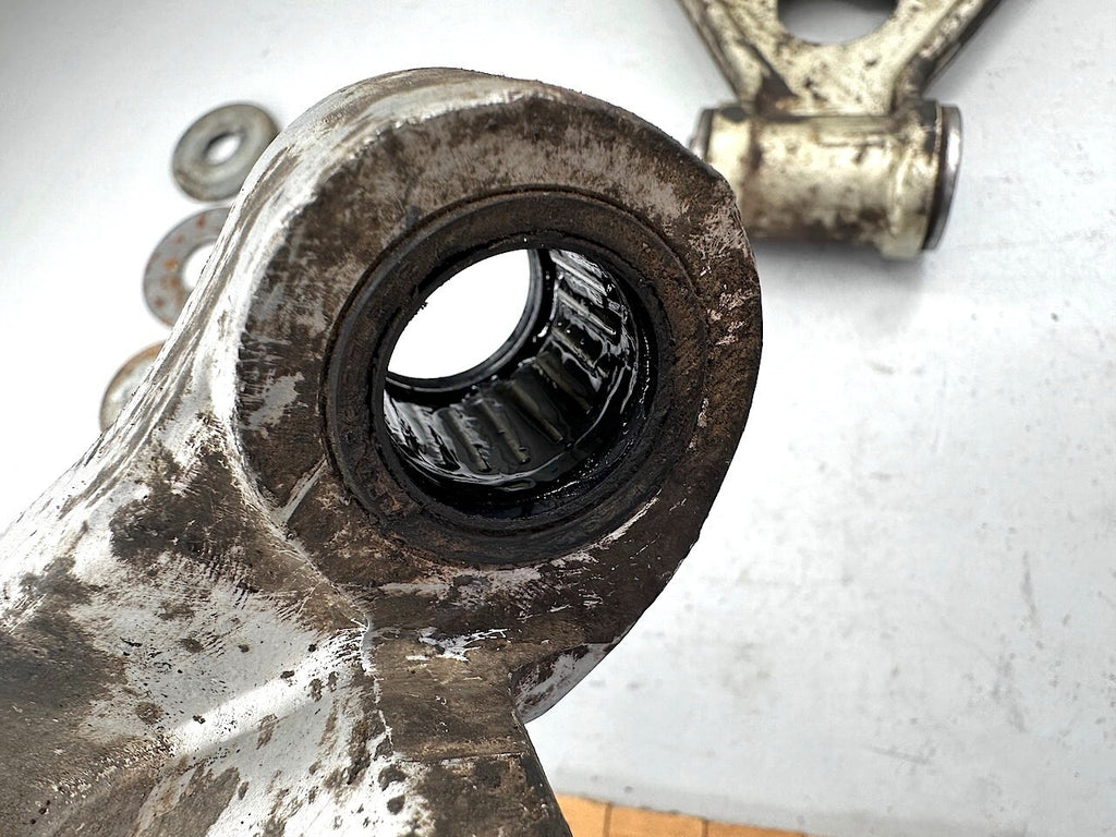 Yamaha FJ1200 FZ750 Rear Shock Suspension Lower Linkage Arms & Pivot Bolts