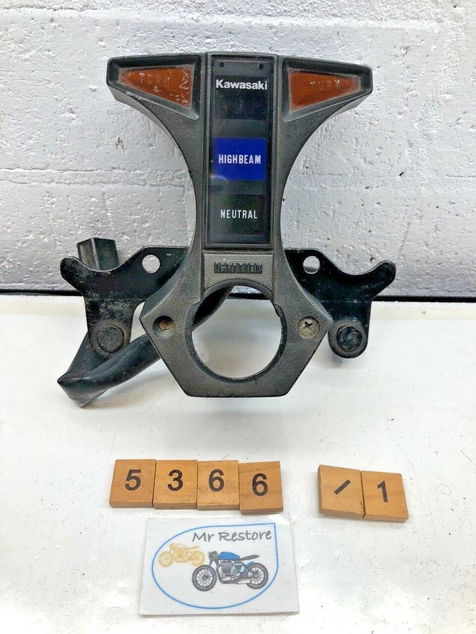 Kawasaki Z250 A Dash Lights Wire Loom & Bracket