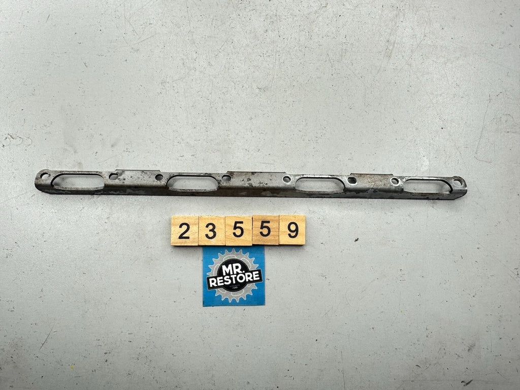 Kawasaki GPZ1000RX GPZ900R ZX1100 ZX900 ZL1000 ZR400 Carburettor Upper Stay