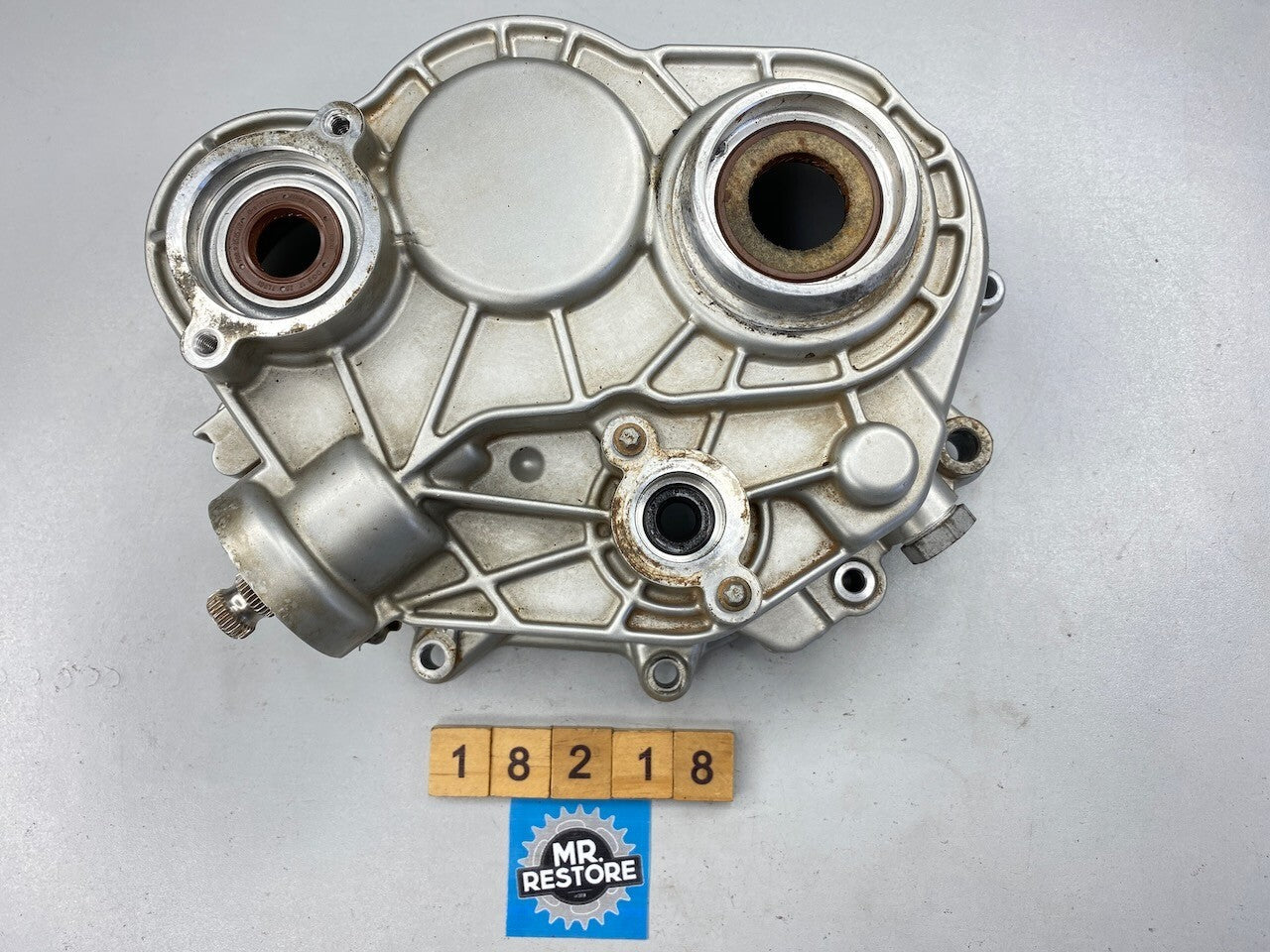 BMW R1200 R900 RT GS R - Transmission Housing Cover 23008522788