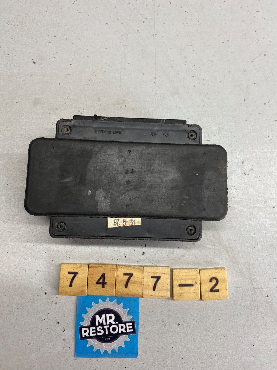 Kawasaki Junction Fuse Box GPX250 ZZR250 & Many More Kawasaki Models 26021-1063