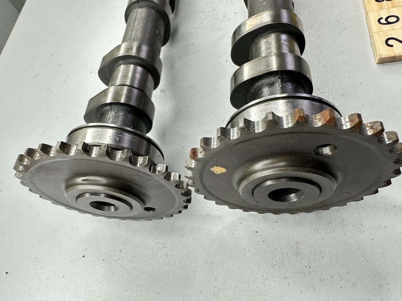 Kawasaki ZXR750 Pair of Camshafts 1989-1995 - 49118-1107 49118-1108