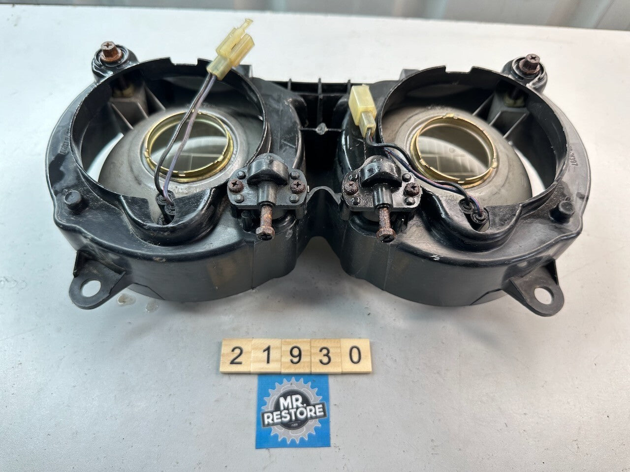 Yamaha FZR250 2KR OEM Headlights