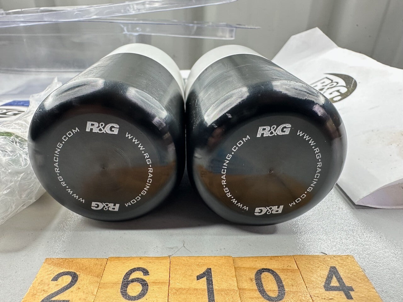 R&G Crash Protectors Black - (Lower Mount) Yamaha YZF-R1 2004 - 2006