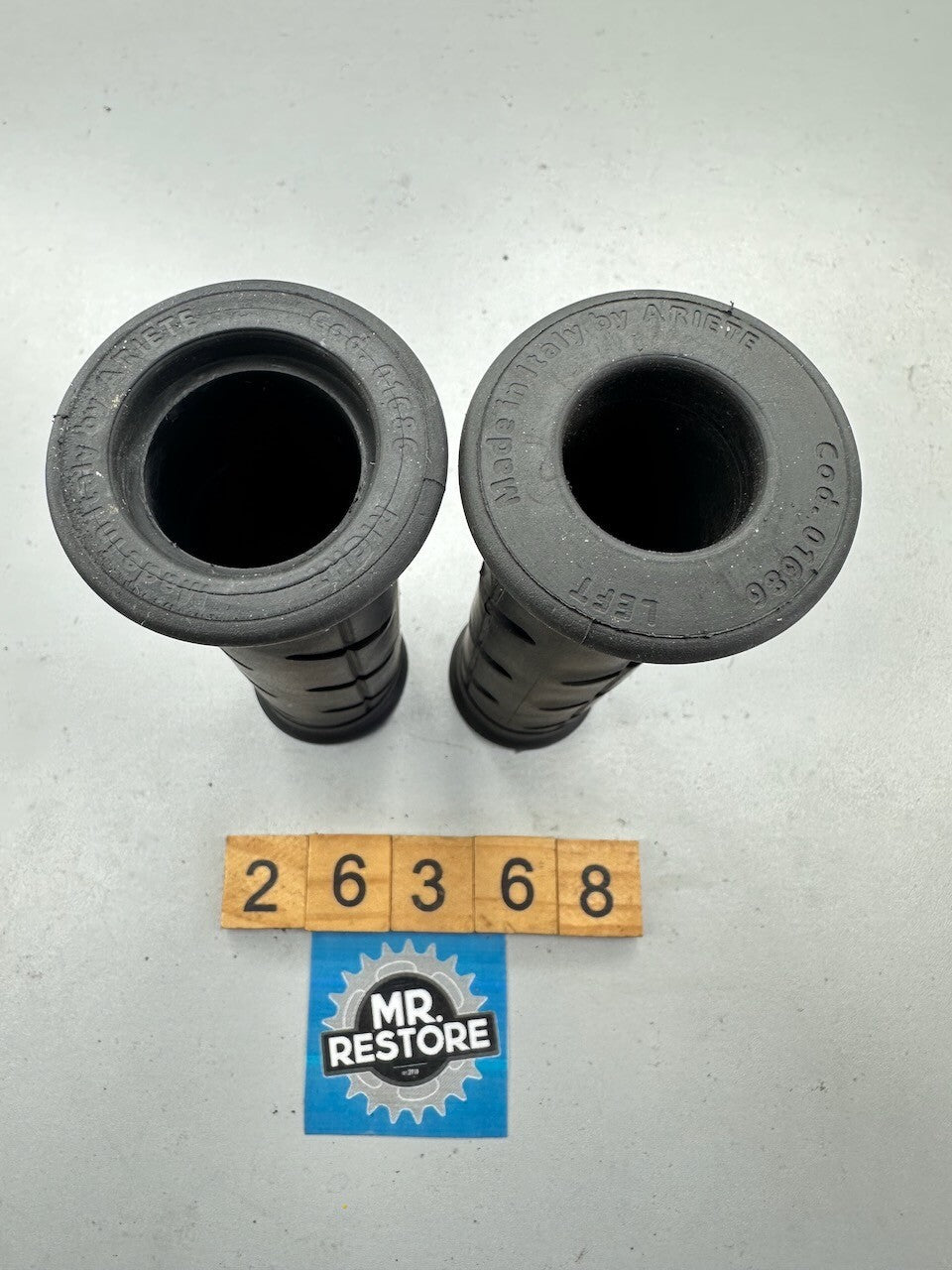 Pair of Motorcycle Handlebar Grips by Ariete (120mm long & 25mm & 20mm internal)