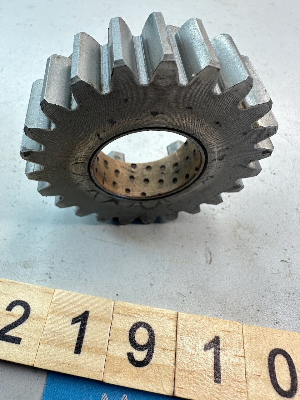 Kawasaki GPZ1100 Z1100 KZ1100 Z1000 Transmission Input Shaft 4th Gear (23 th)