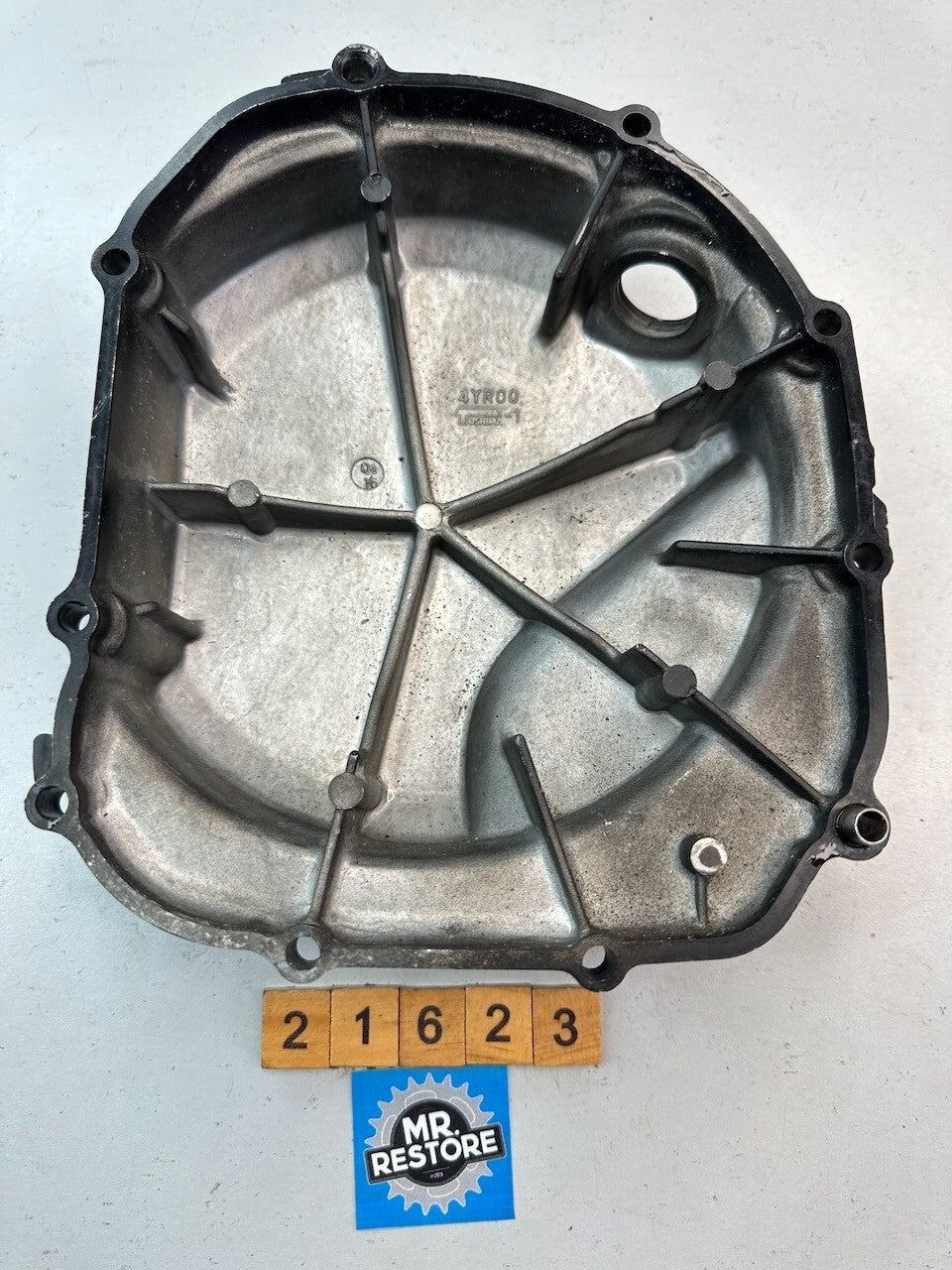 Yamaha FZS600 Fazer FZ400 Clutch Crankcase Cover 3 4YR-15431-00