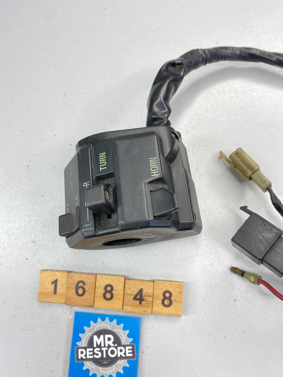 Kawasaki ZX750 1988-92 ZX10 ZX250 L/H Handlebar Switch 46091-1484