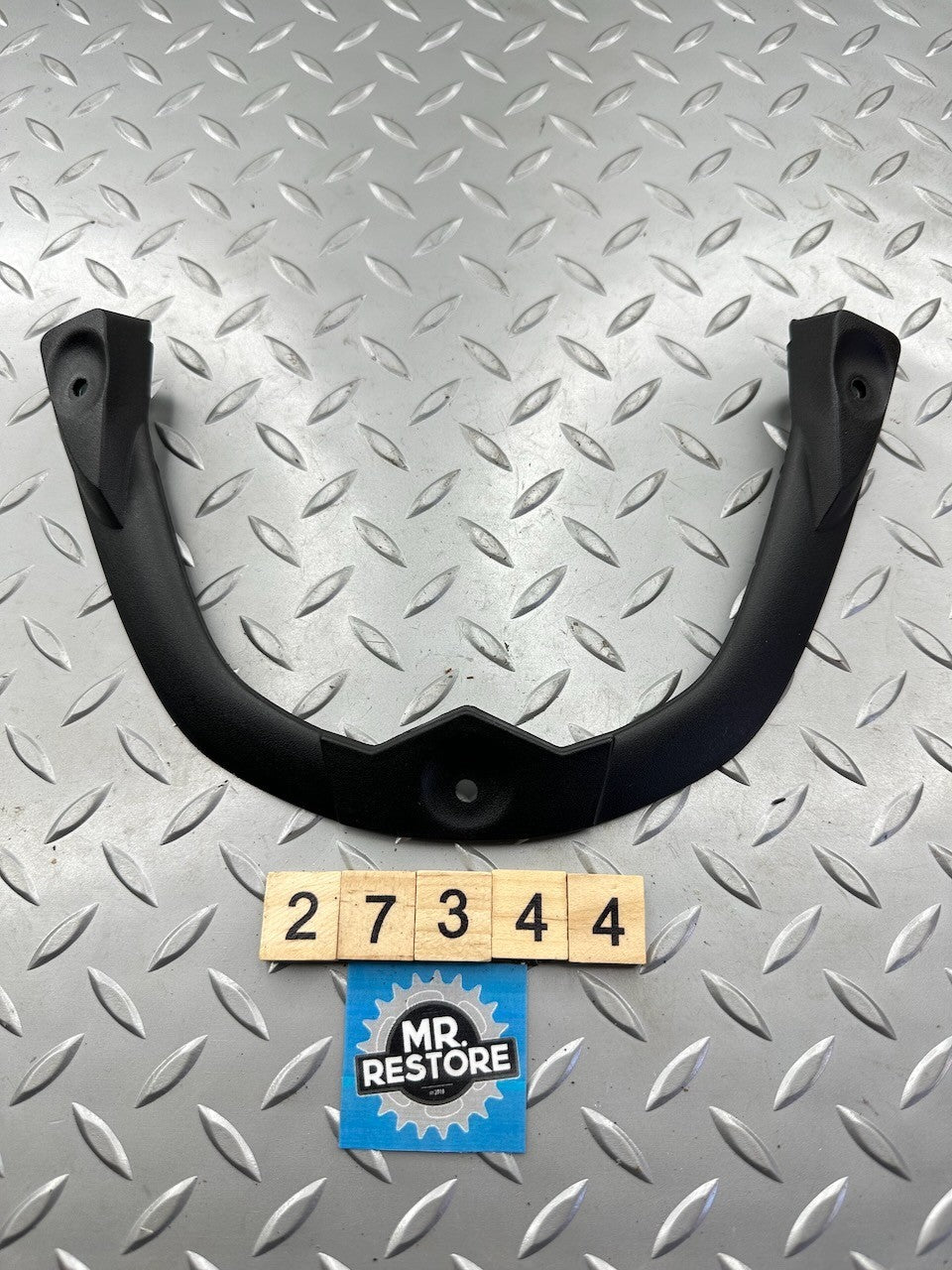 BMW F650GS '99-07' Windshield Holder 46637653849  71607653849