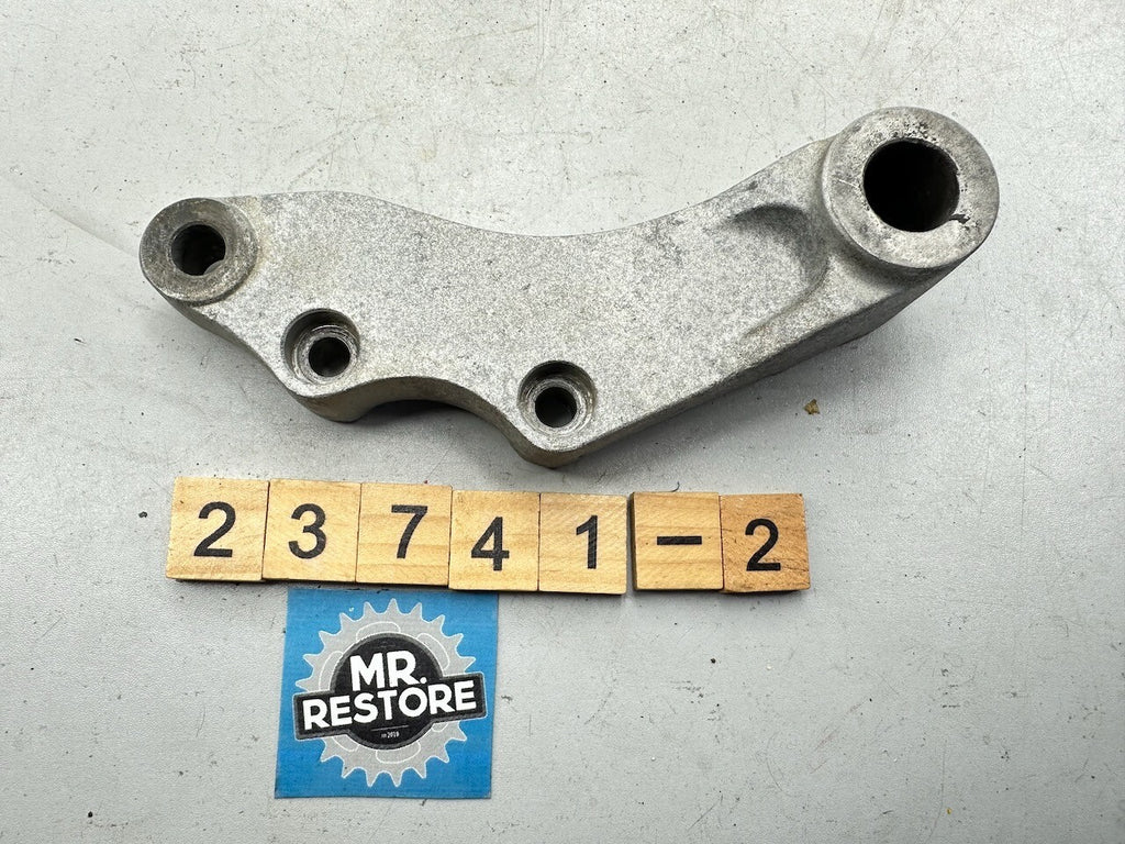 Kawasaki ZZR250 ZX250 GPX250 EX250 '88-07' Rear Brake Calliper Bracket Mount