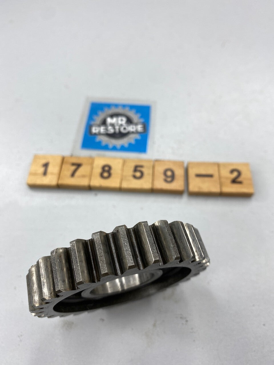 Yamaha SR500 SR400 XT500 TT500 Transmission 2nd Wheel Gear 583-17221