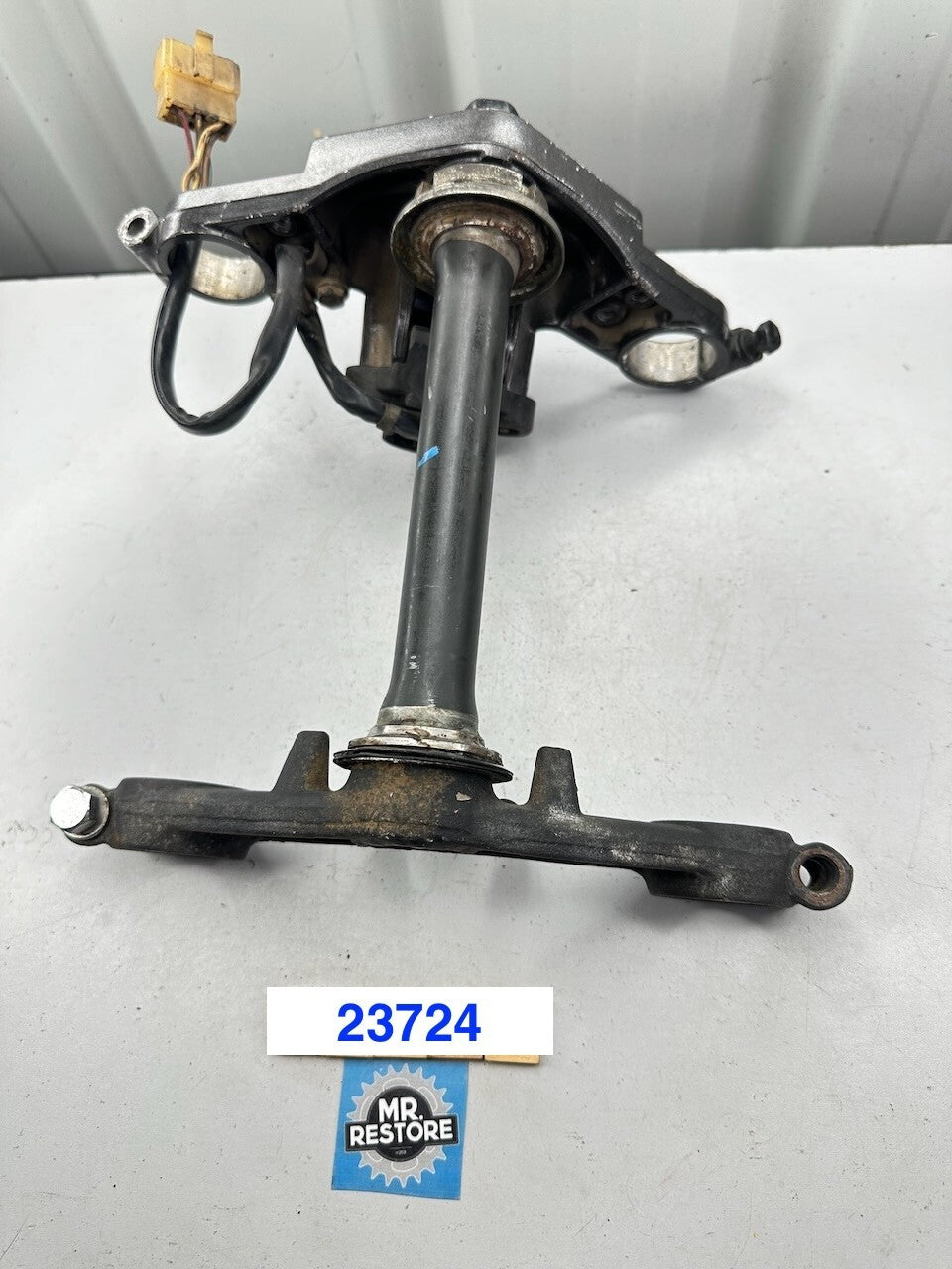 Kawasaki ZZR250 ZX250 EX250 GPX250 Triple Tree Fork Clamp/Ignition Switch (-key)