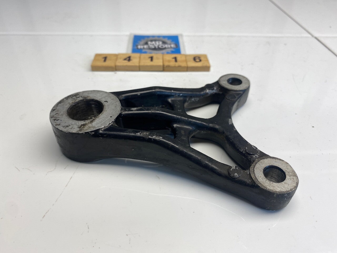Suzuki GS500 GSX250 GSX750 VX800 GSX600 etc Rear Brake Caliper Mount 69721-43400