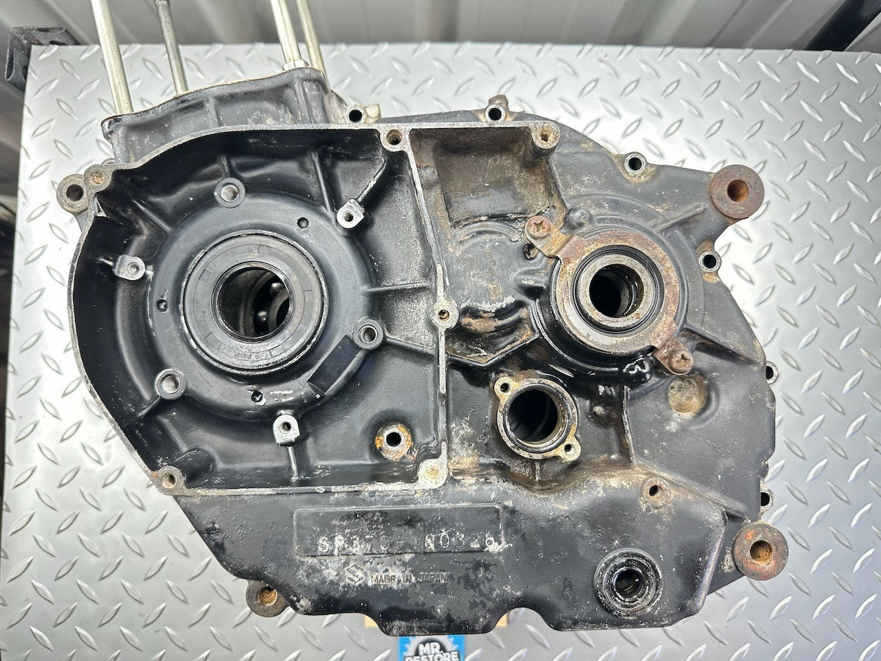 Suzuki SP370 '78-79' DR370 '78-79' Crankcases & Bearings 11300-32830