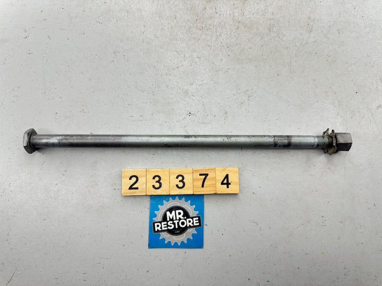 Yamaha V70 V80 V90 Swingarm Pivot Axle Bolt