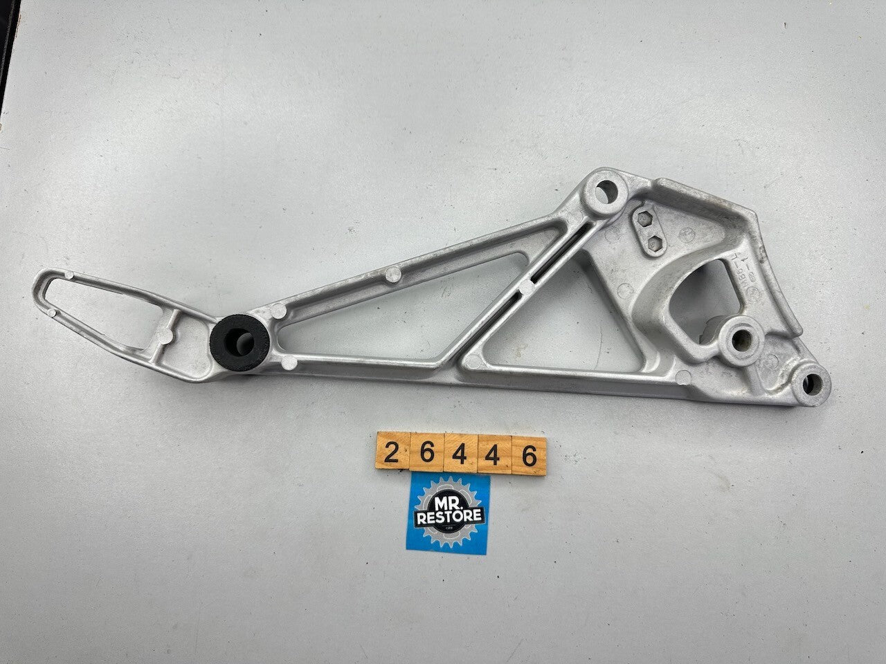 Honda VF1000 F2 '85' Left Foot Rest Peg Step Bracket 50620-MB6-630