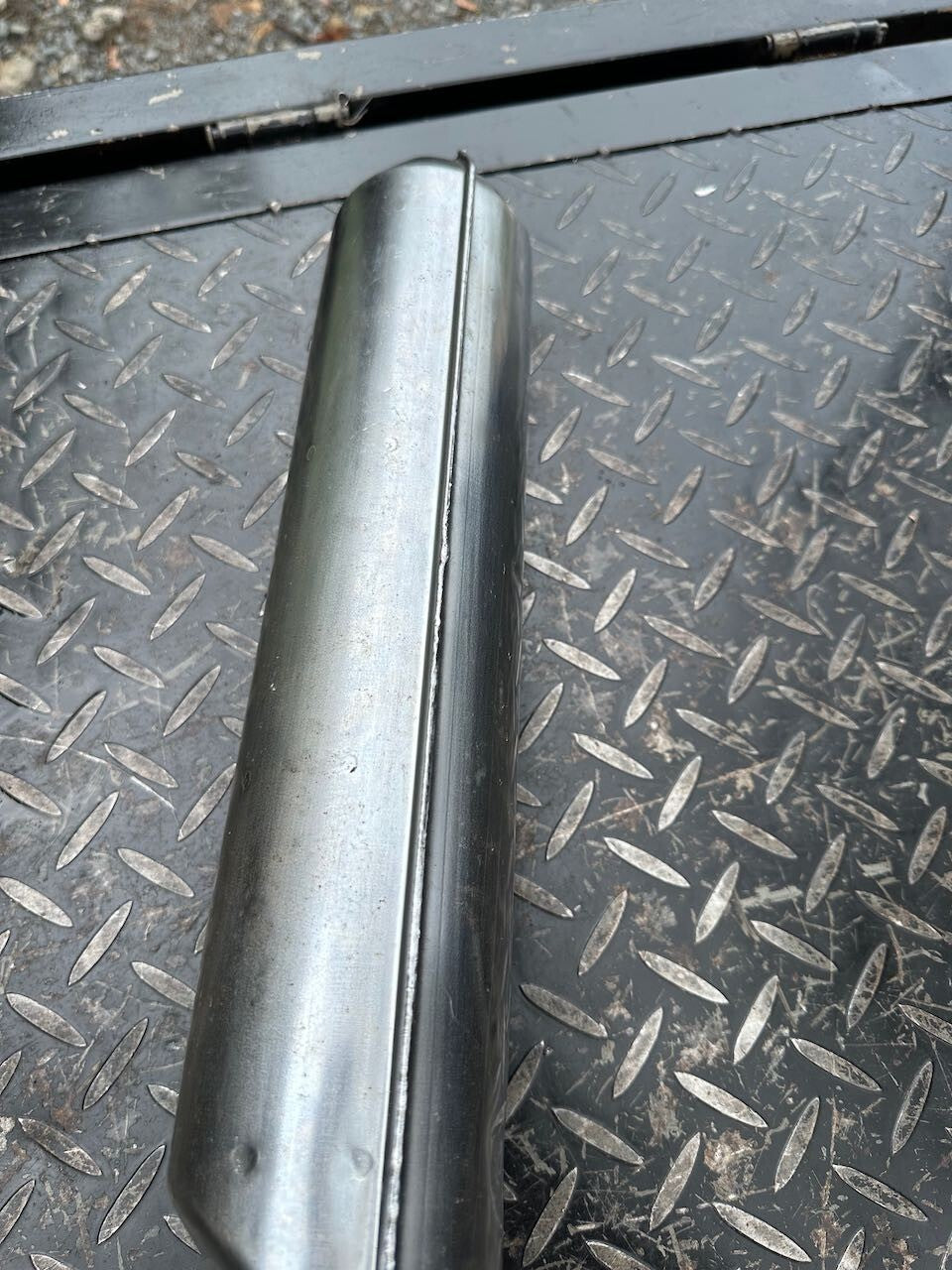 Suzuki GT250 R/H Exhaust Pipe Silencer Muffler & Baffle