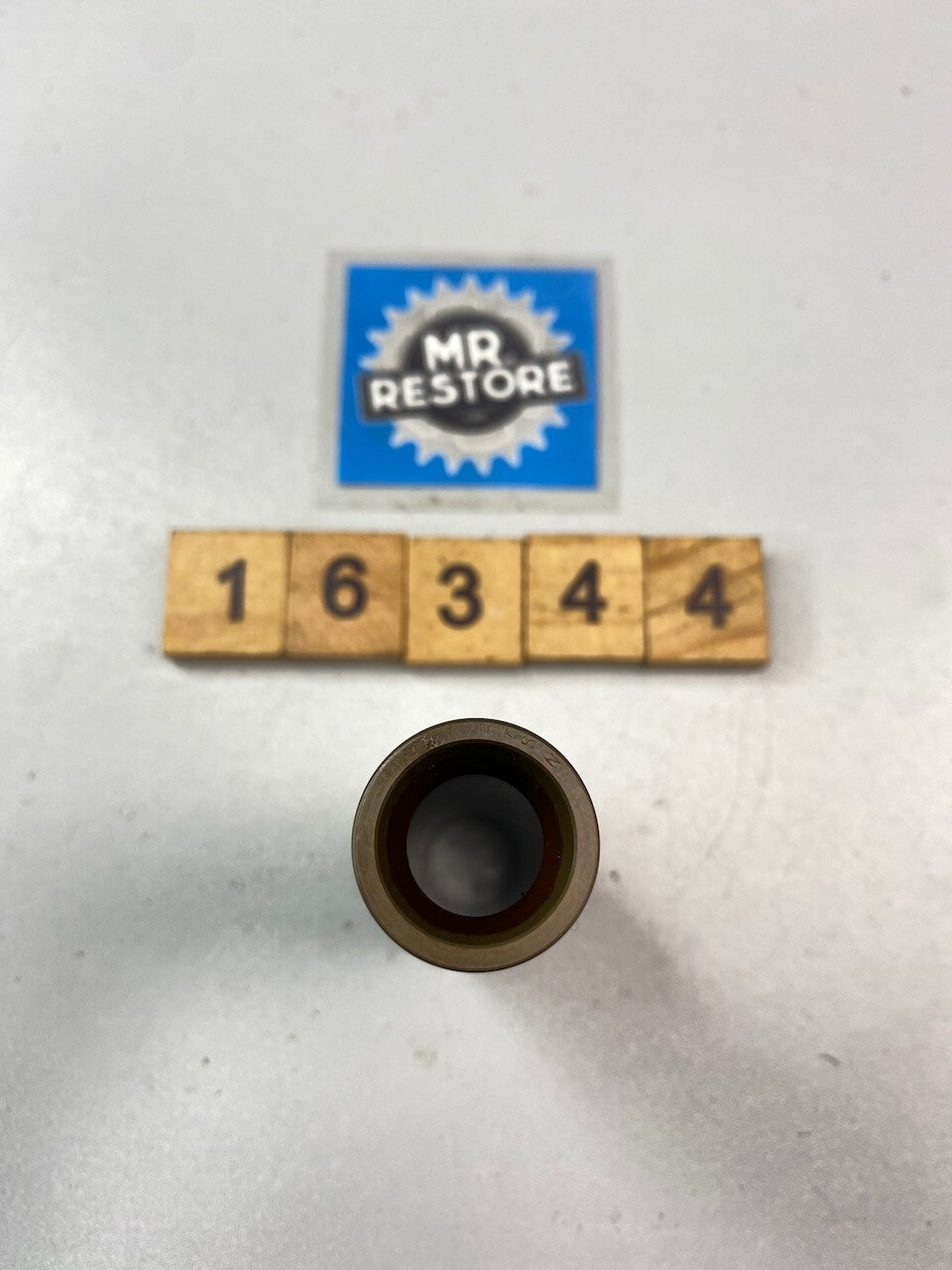 BMW R900RT R850R 259R Gudgeon Pin 11 25 1 341 883