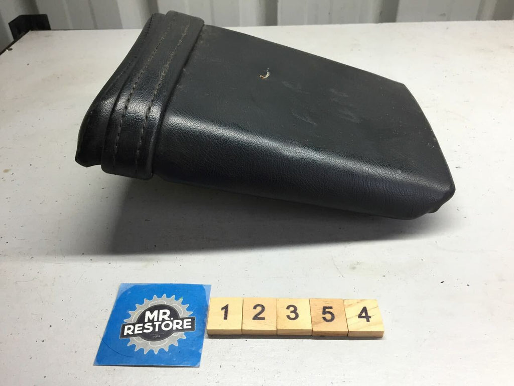 Yamaha FZR400 Pillion Seat & Strap 3EN-24750-50
