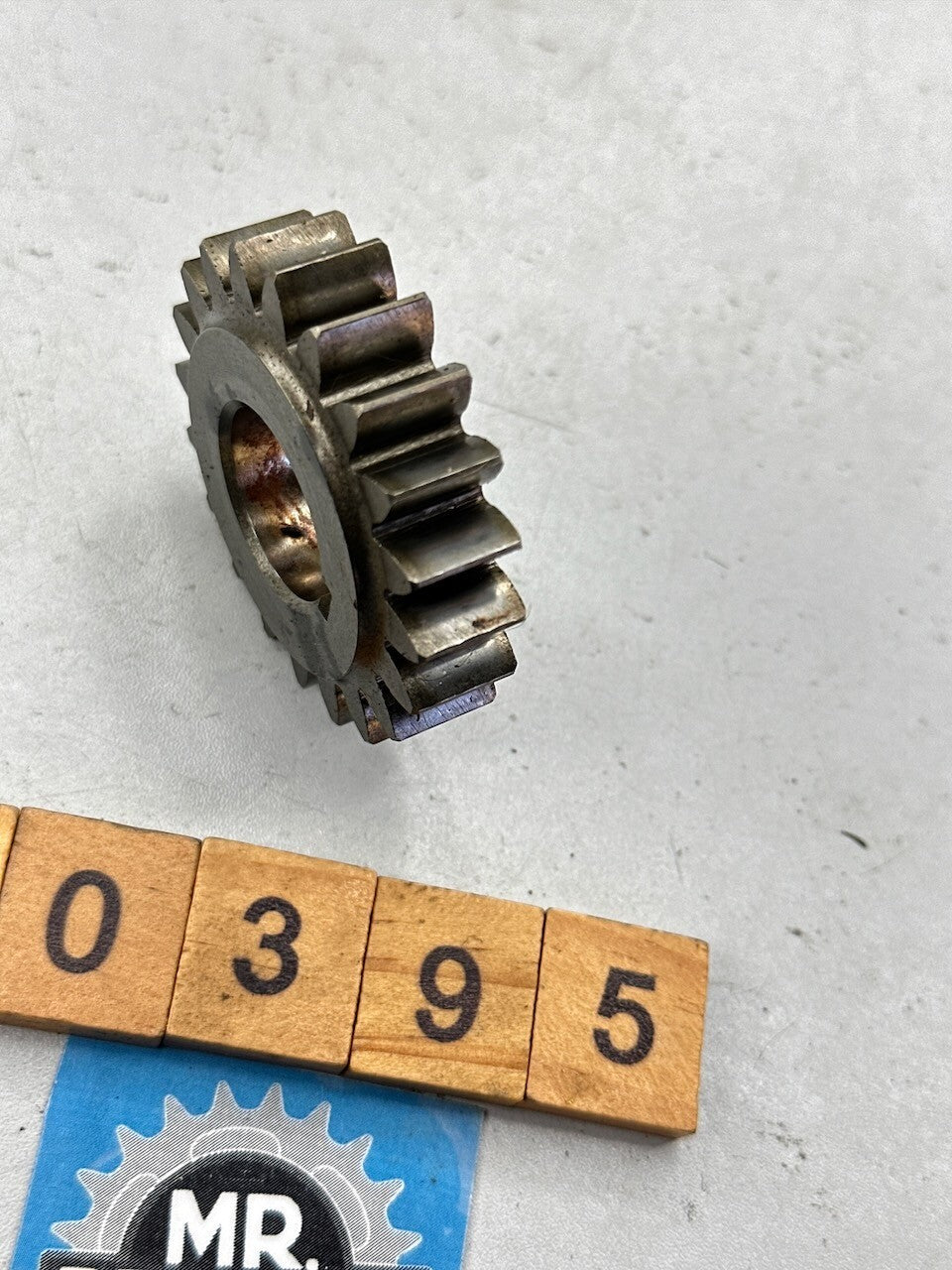 Suzuki DR350 '94-99' Primary Drive Gear (20T) 21111-15D21