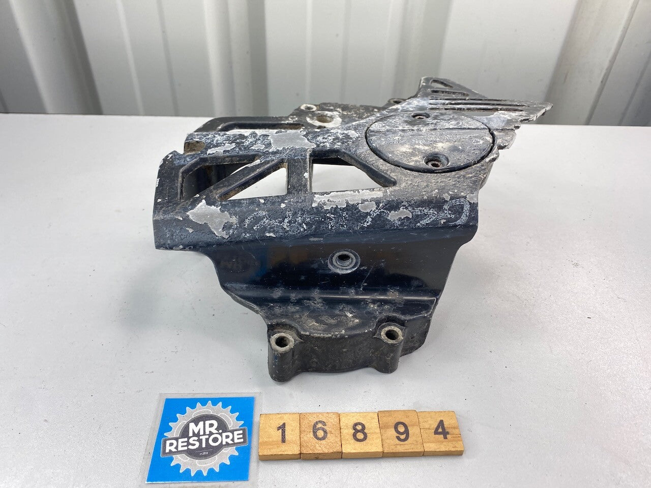 Suzuki GSXR400 1984-85 Engine Sprocket Cover 