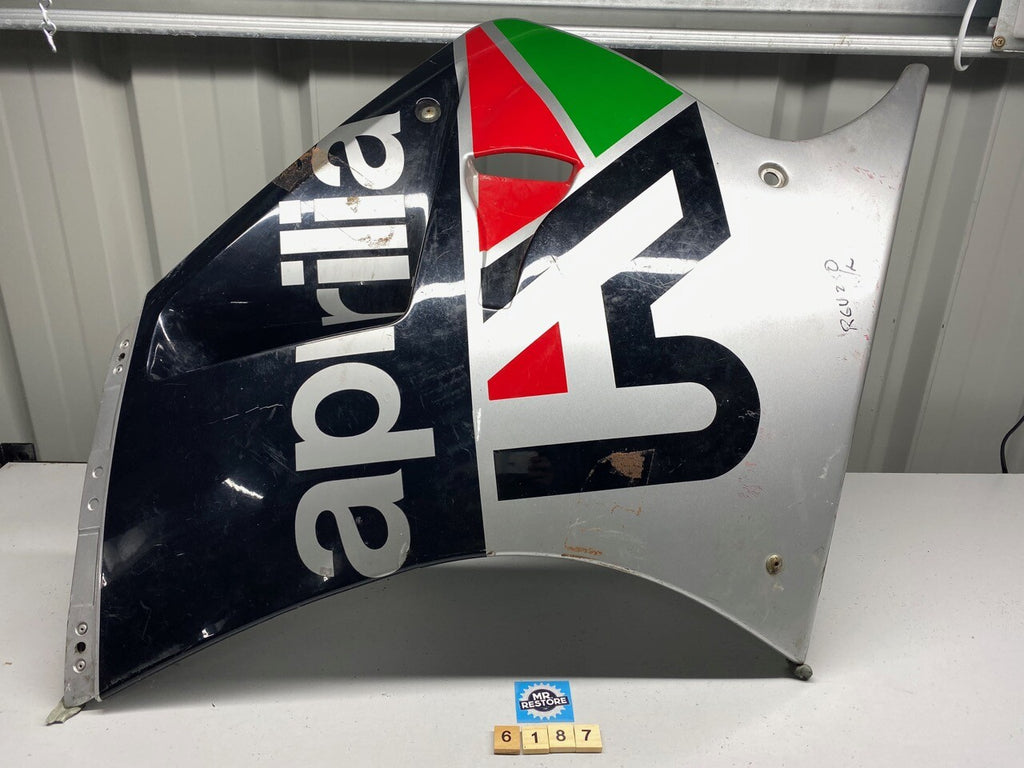 Suzuki RGV 250 K L L/H Side Panel 94481-12C00558 (good cond)