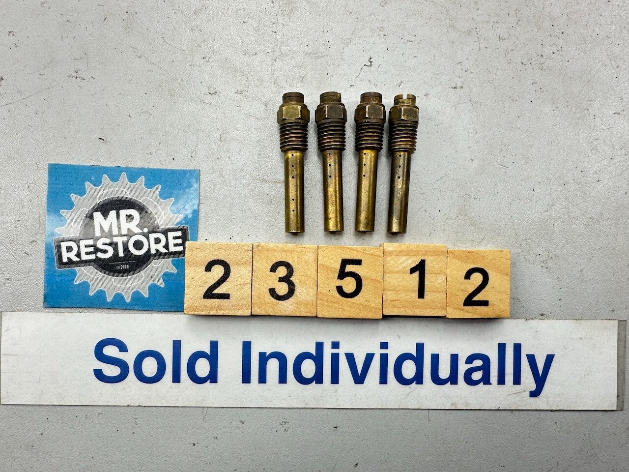 Kawasaki Many Models Emulsion Tube Jet Needle Holder & 132 Size Jets