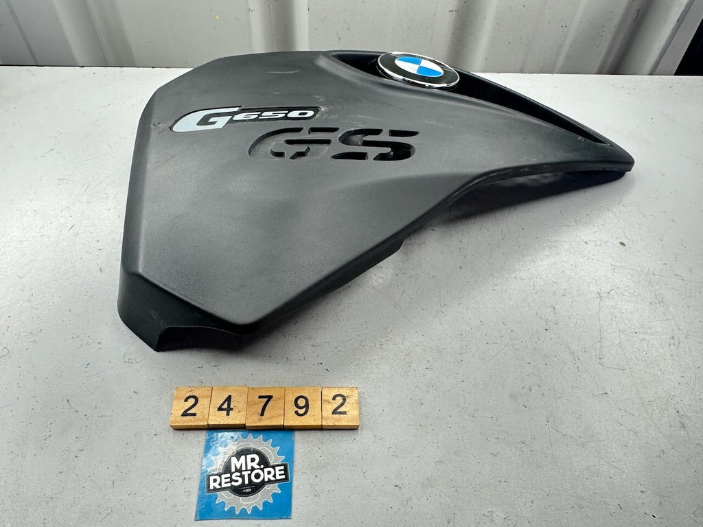 BMW G650GS 2010-16 Left Lateral Trim Plaque Holder Tank Cover