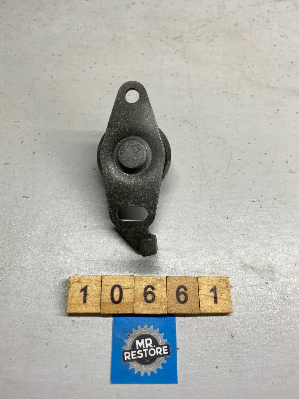 Yamaha RD350 RD250 YPVS RZ350 RZ250 FZ600 Rear Shock Pulley Assy 29L-22267-00