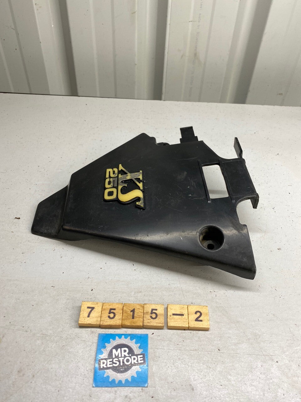 Yamaha XS250 1982 1983 Side Cover