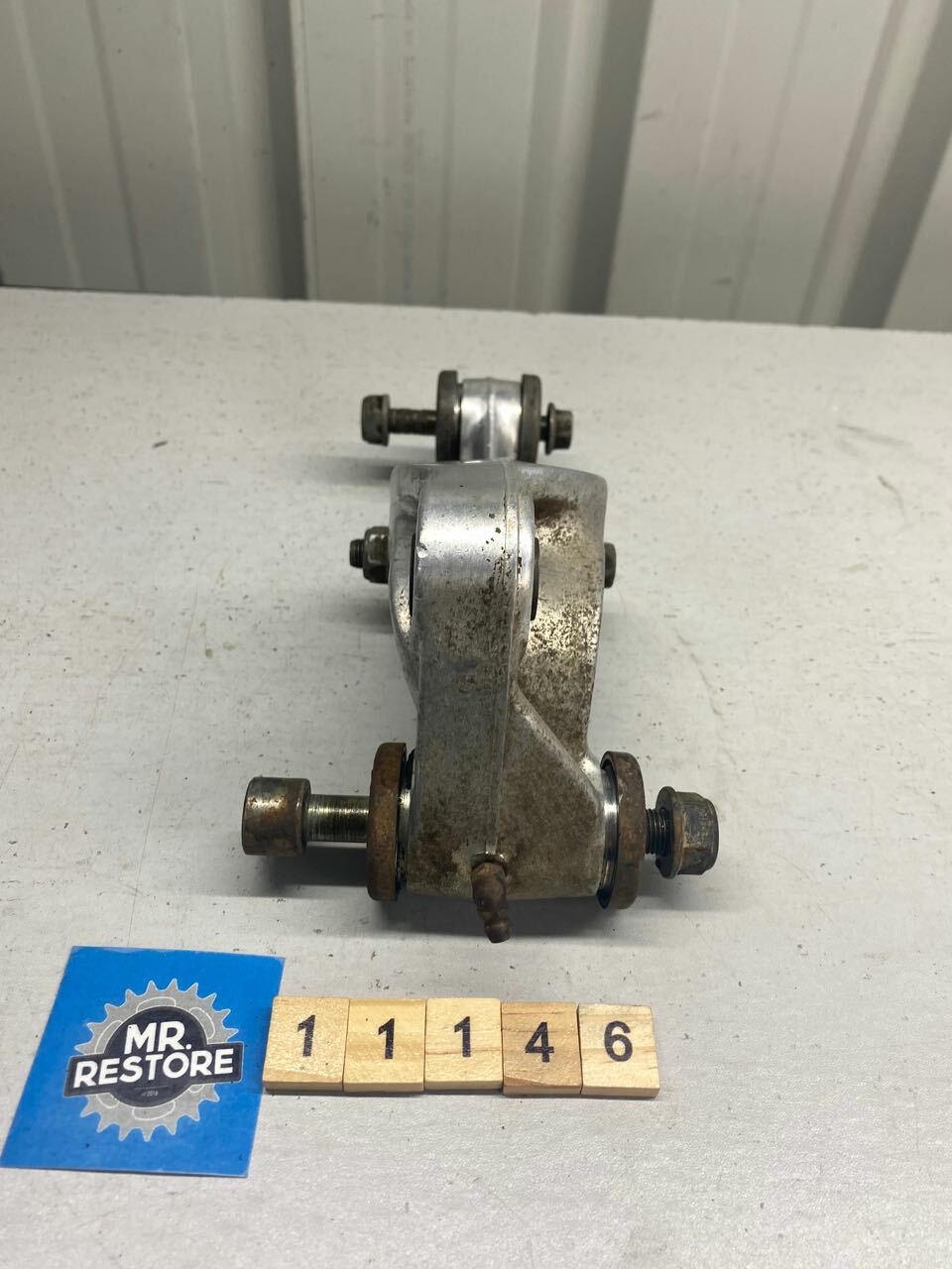 Honda XR250 Rear Suspension Arms 52460-KN5 & 52470-KN5