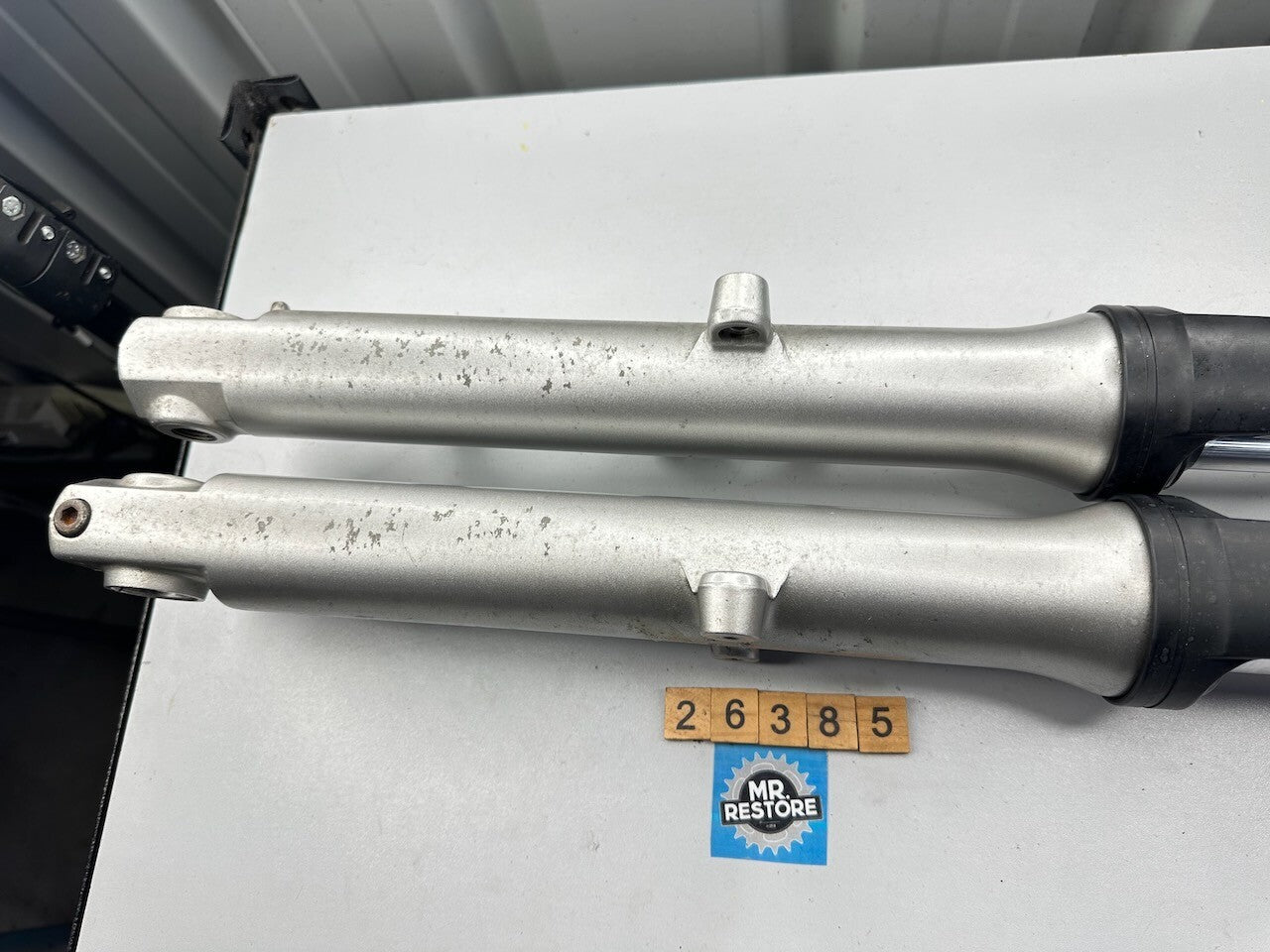 Yamaha XJR1300 '07-10' Pair of 43mm Forks 5UX-23103-20  5UX-23102-20