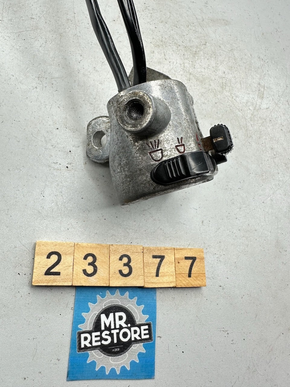 Yamaha V70 V80 V90 Left Handlebar Switch & Choke Lever