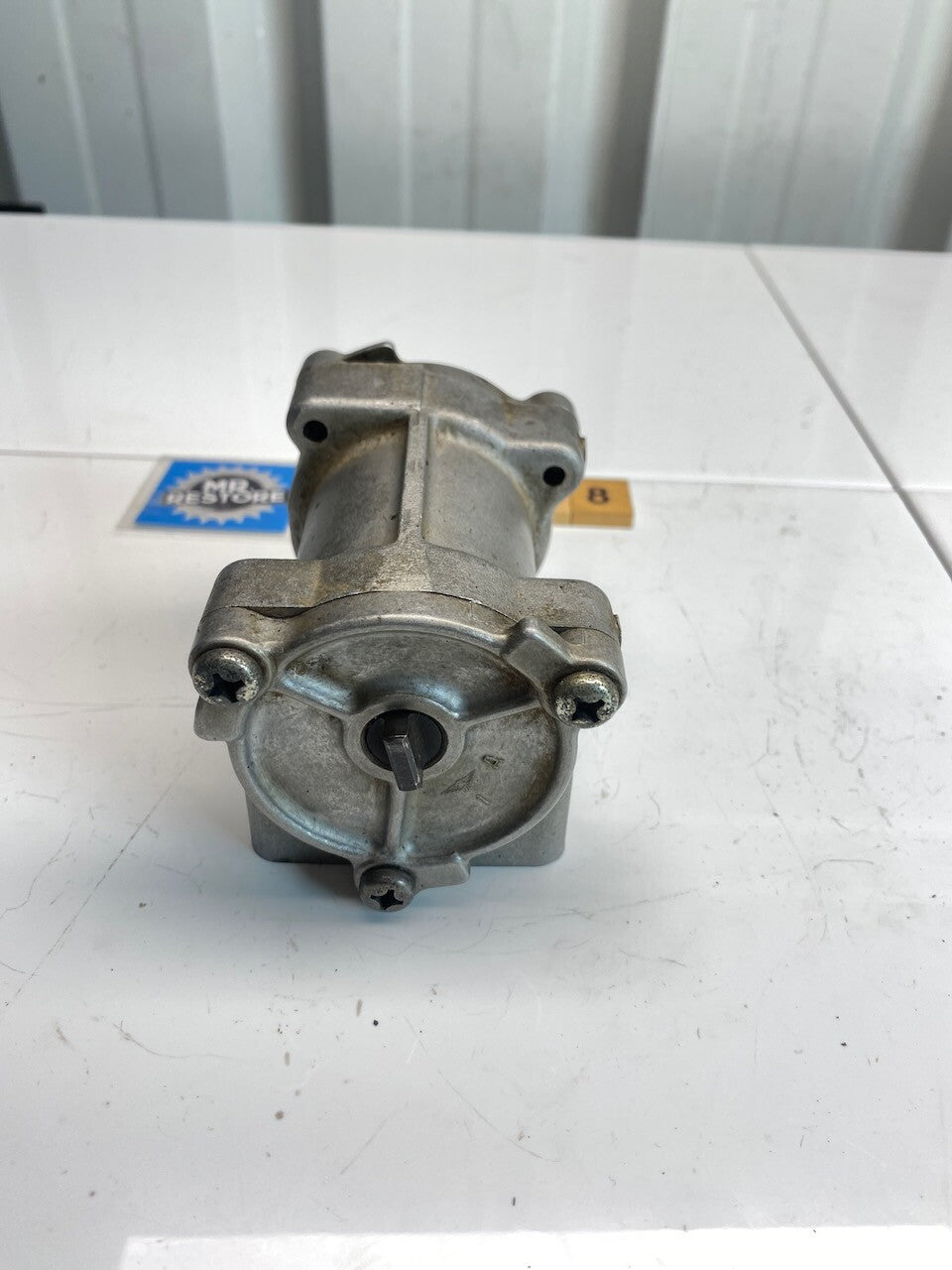 Kawasaki GPZ900R ZX900 GPZ750R Oil Pump Assy. 16082-1060