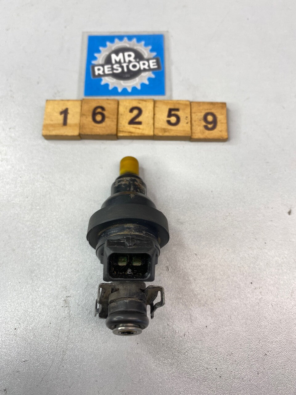 BMW R1100 R850 RT RS R GS Injection Injector Valve 13641341352