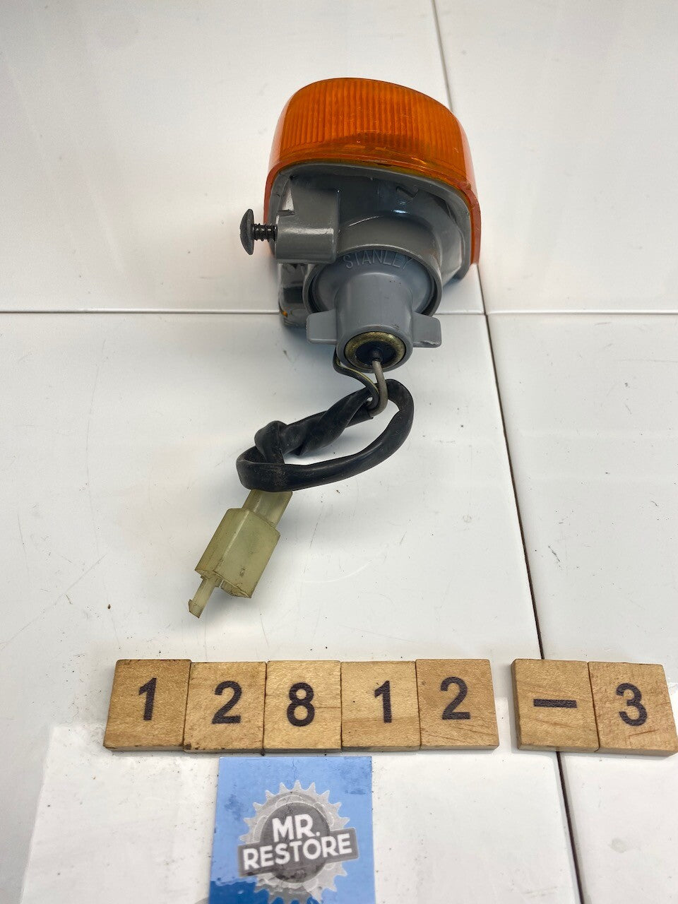 Kawasaki ZZR1100 R/H Rear Indicator Assy OEM