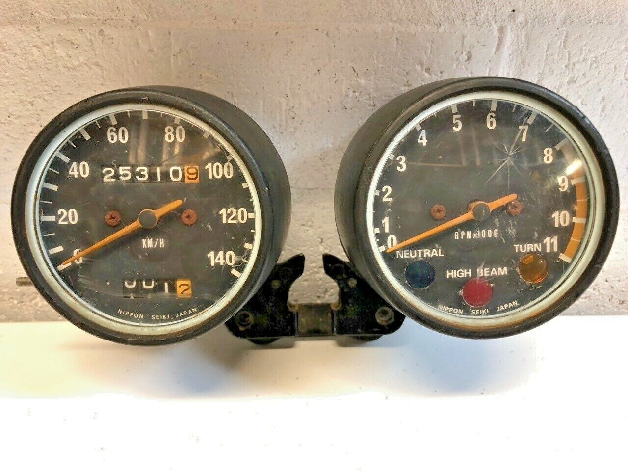Kawasaki KE or Yamaha DT Dash Speedometer Tachometer & Bracket KMH - 25,000ks