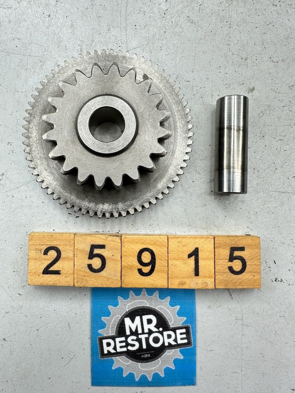 Kawasaki Z1300 KZ1300 '79-82' Starter Reduction Gear & Pin 16085-1011
