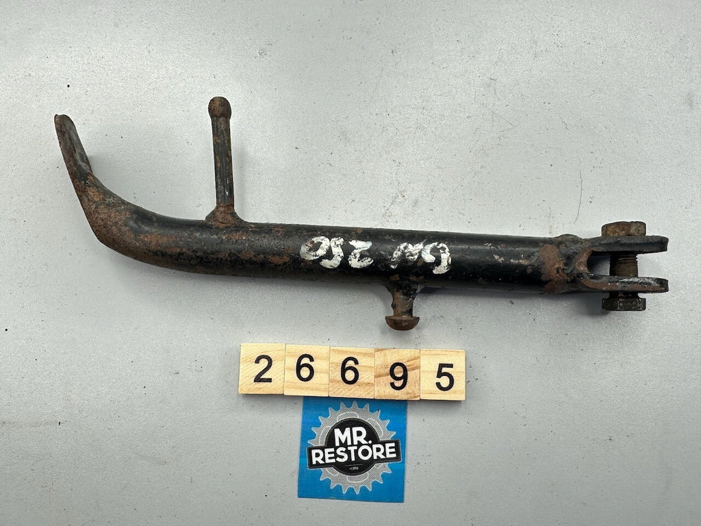 Suzuki GN250 Side Stand & Bolt
