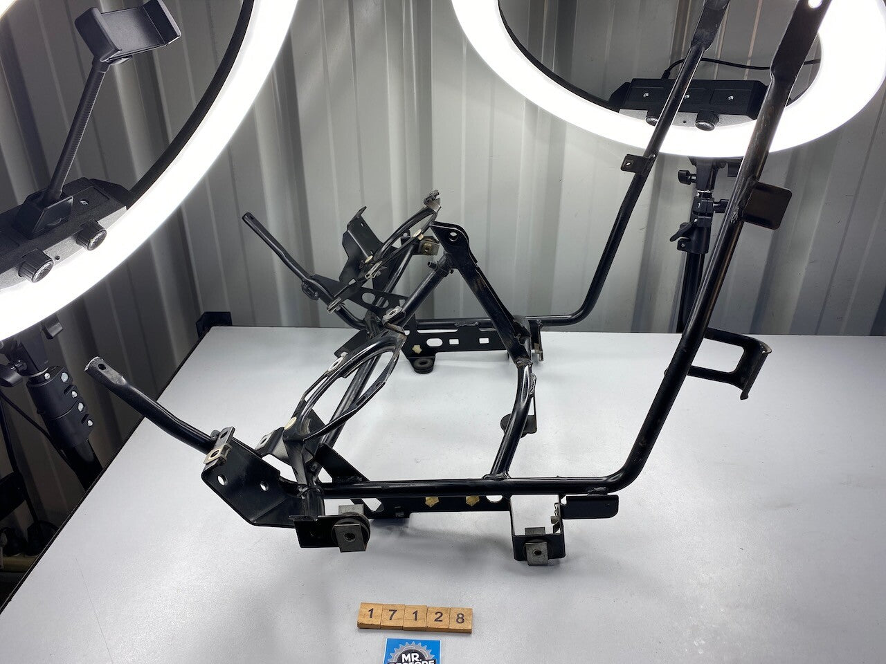 BMW R1100RT R850RT 259T Front Frame 46632325874