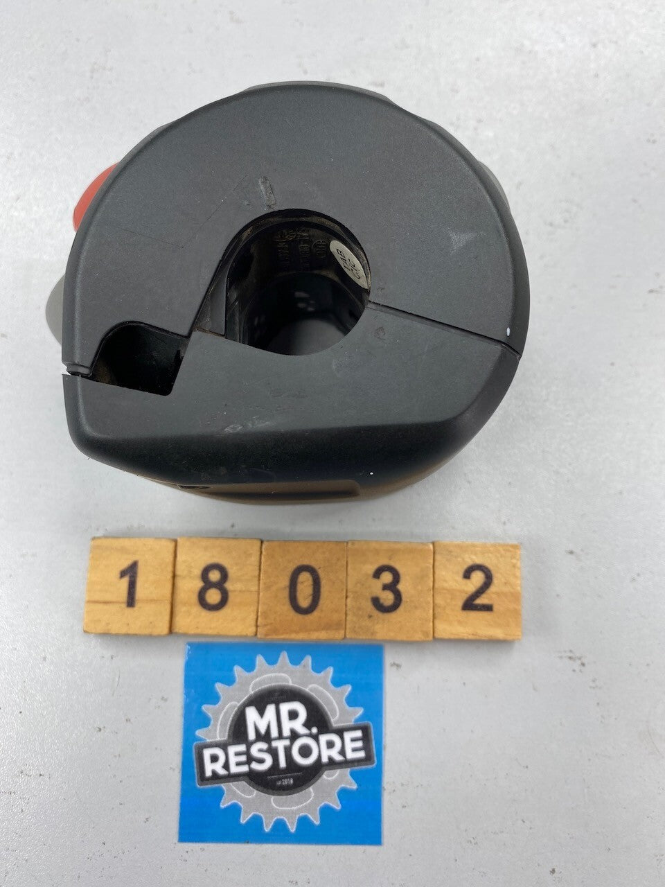 BMW R1200GS L/H Handlebar Switch with ESA Info ASC/ABS 61317704627
