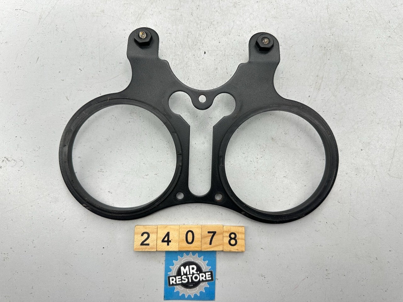 Triumph Speed Triple T300 Thunderbird - Instruments Meters Mounting Plate