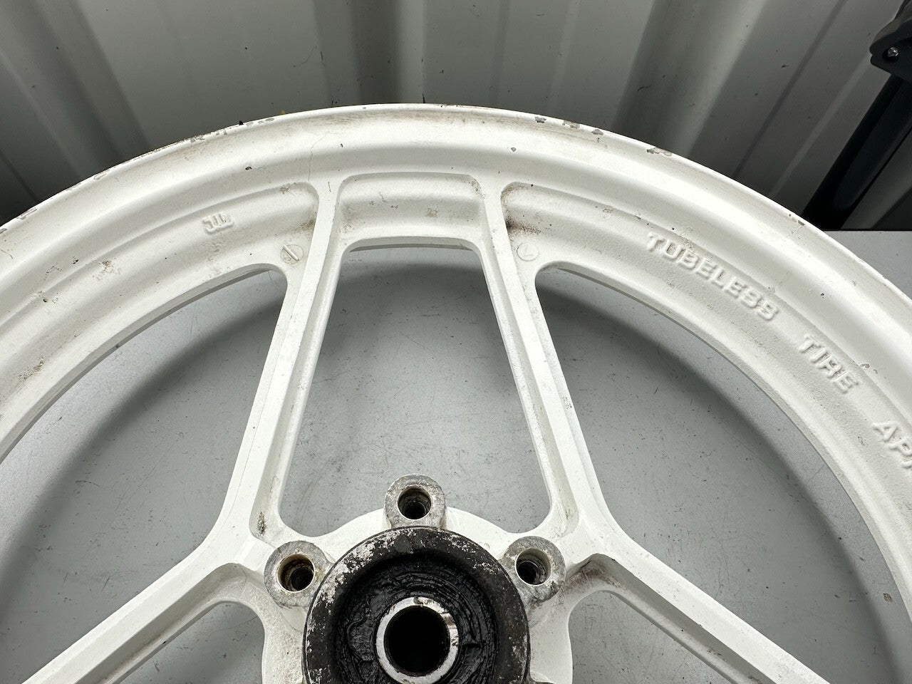 Suzuki GSX1100 '84-86' GS1150 '85-86' Front Wheel 16x2.50 54111-00A00